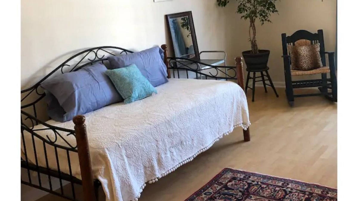 Cheriton Apartment | The Cheriton Loft