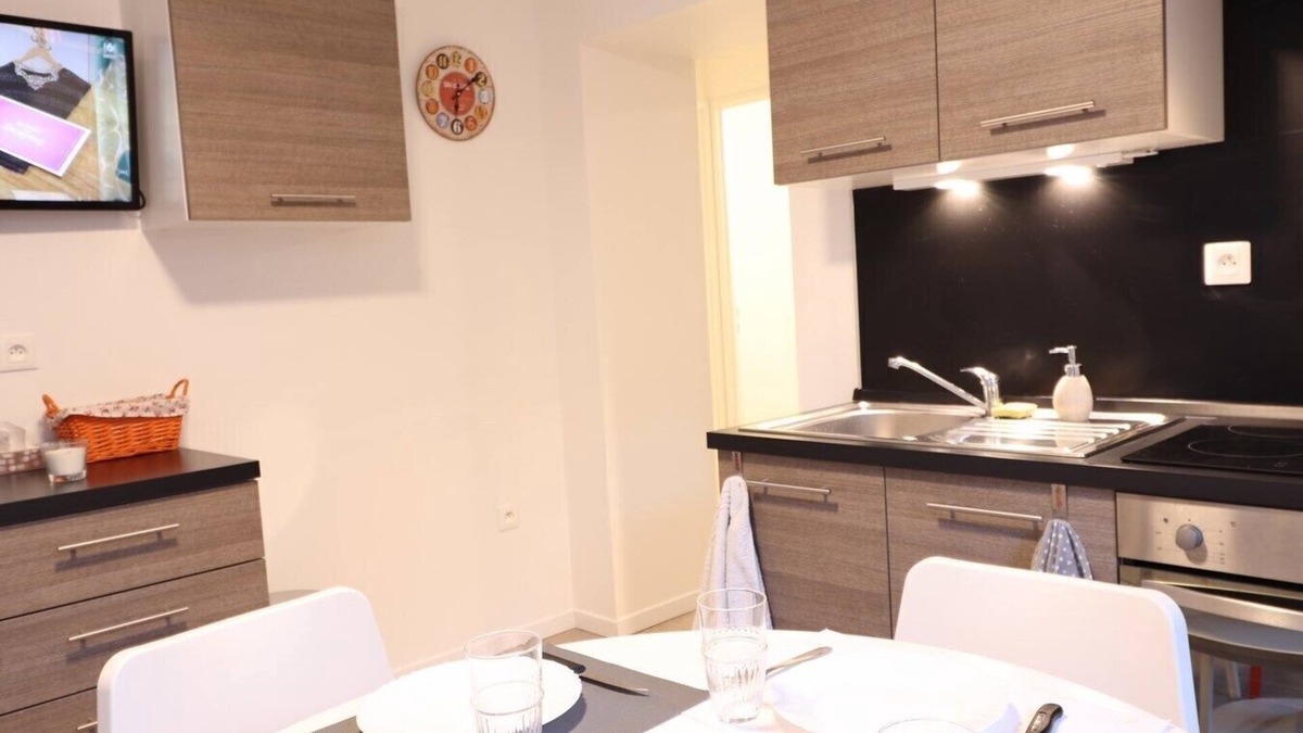 Chantraine Apartment | The choice of the Prince at 1G