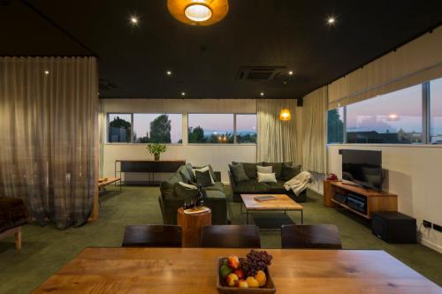 Te Anau Apartment | The Cinema Suites