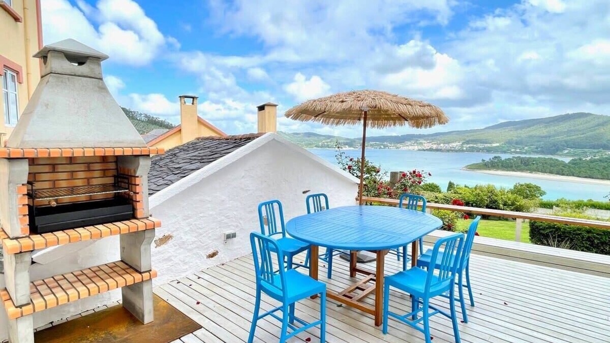 Porto do Barqueiro House | The Cliffs - A Casa de Mercedes