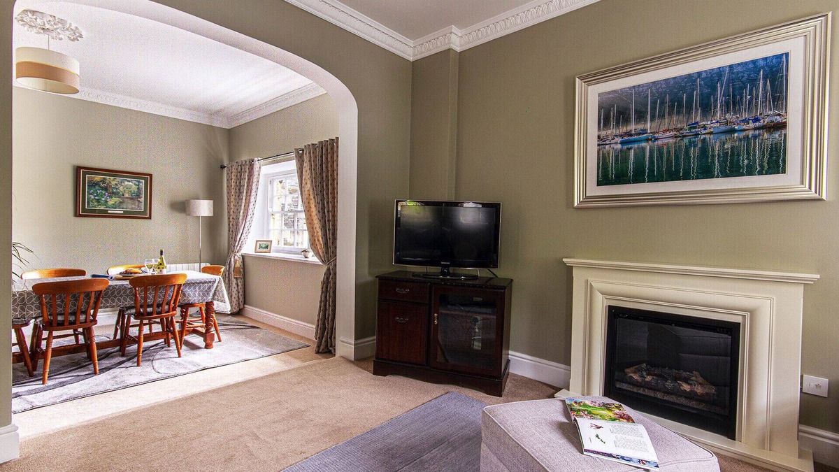 Saint Goran Cottage | The Clock House at Heligan, Pentewan, near beaches