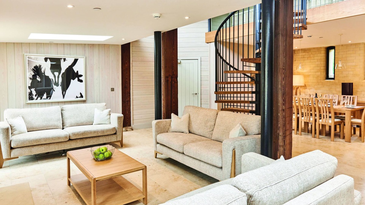 Walwick House | THE CLOCKTOWER, family friendly, with a garden in Humshaugh