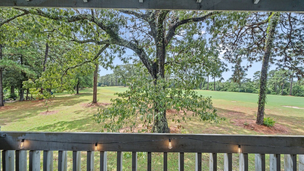Daphne Condo | The Club House, 1-bedroom condo with WiFi, on the 18th hole in welcoming Daphne