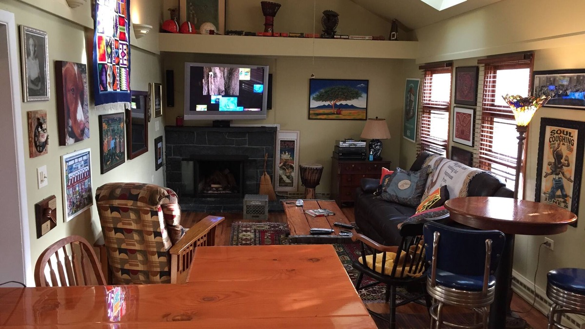 Chagrin Falls House | The ClubHouse In The Heart Of Chagrin Falls.