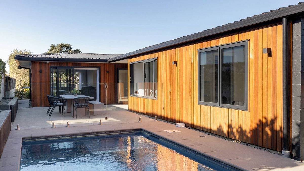 Mount Maunganui House | The Clubhouse ~ Mount Maunganui - Beyonder Holiday Homes