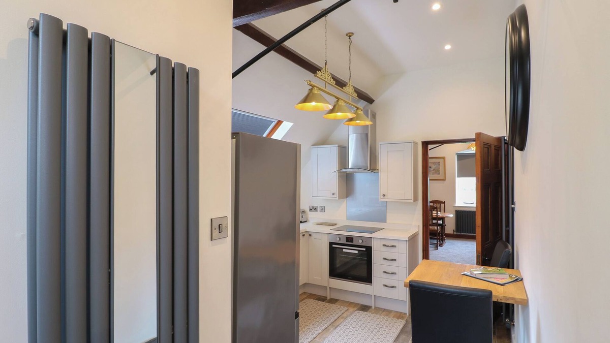 Rosliston Cottage | The Coach House