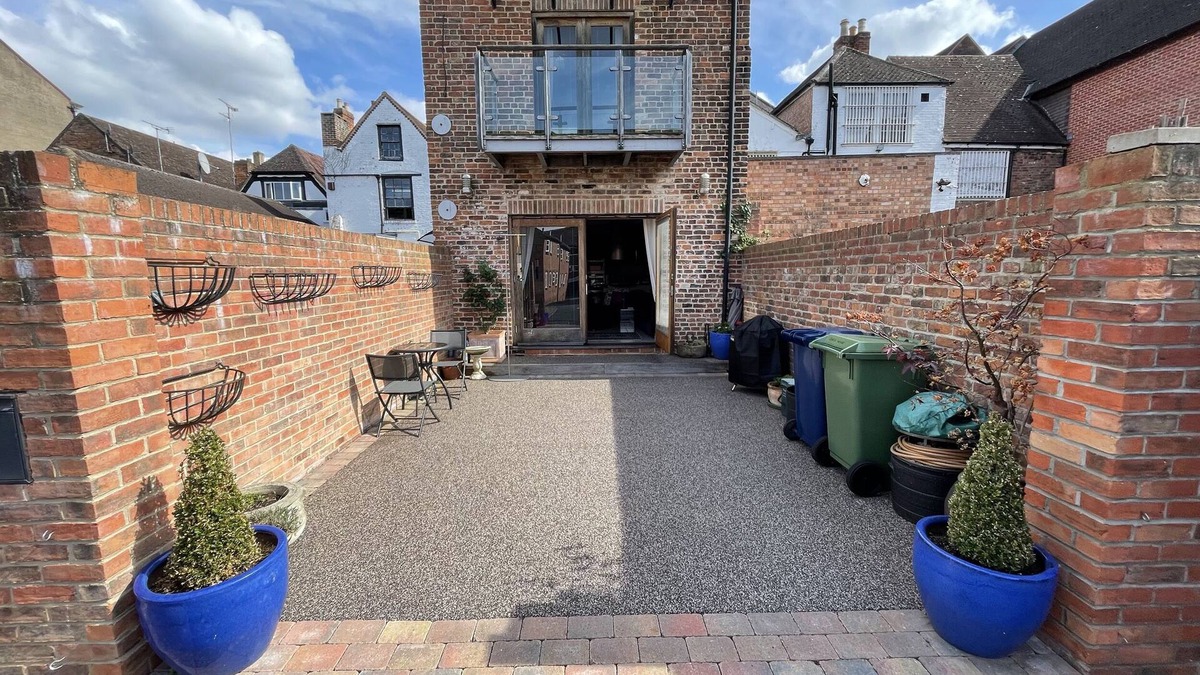 Tewkesbury House | THE COACH HOUSE, pet friendly, with a garden in Tewkesbury