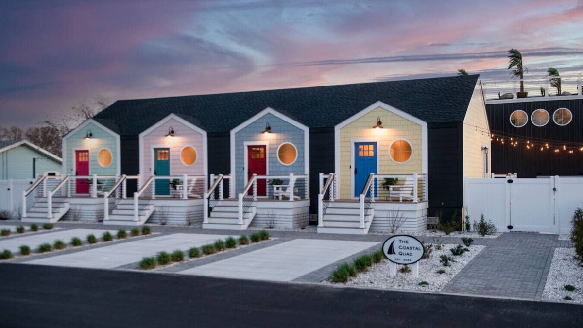 Villas House | The Coastal Quad: A Private, Luxury Pocket Resort