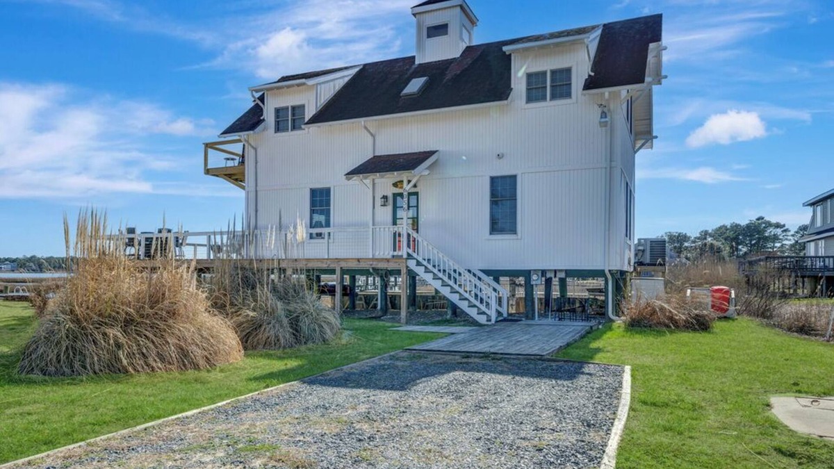 Deep Hole House | The Coastal Retreat you've been longing for!