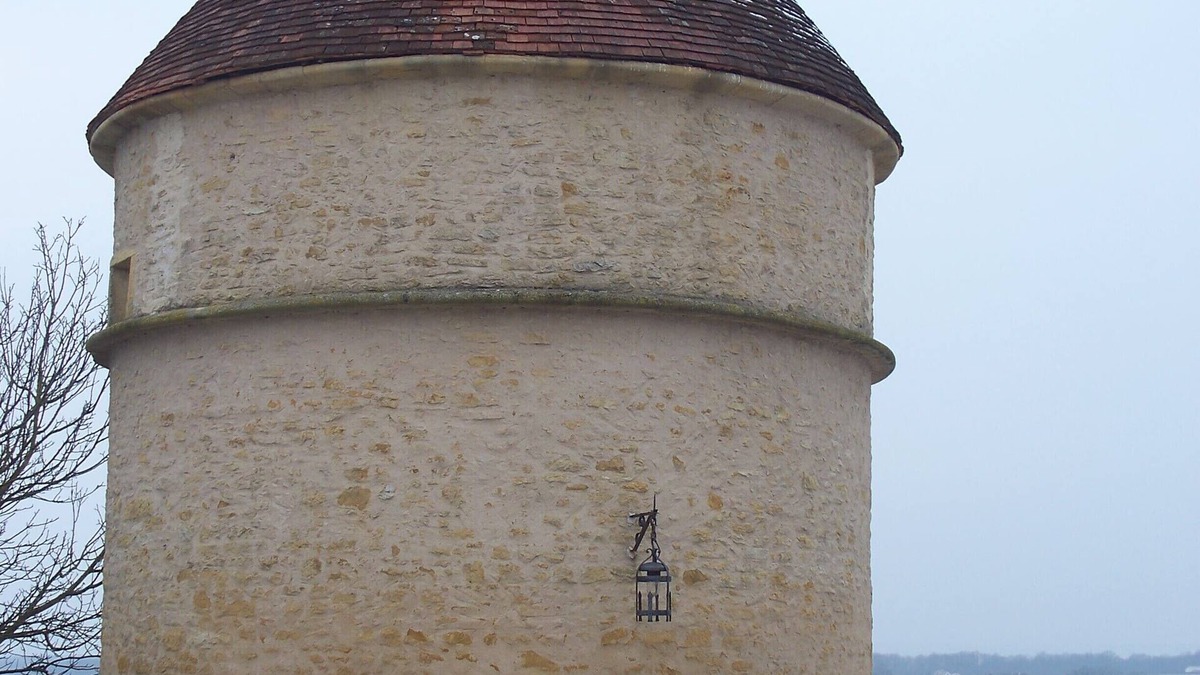 Chassy Cottage | The Colombier du Vieux Château