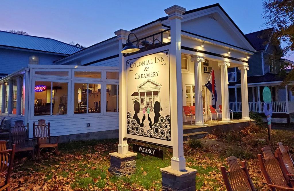 Watkins Glen Hotel | The Colonial Inn & Creamery