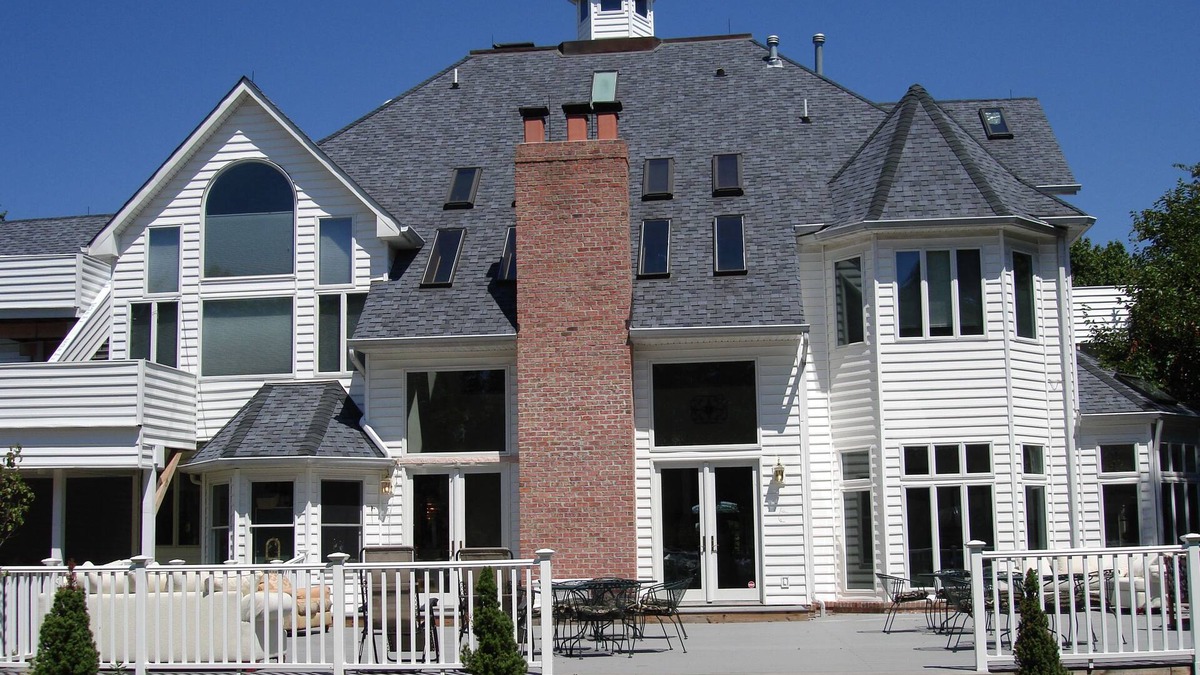 Harper's Choice Hotel | The Columbia Inn at Peralynna Manor