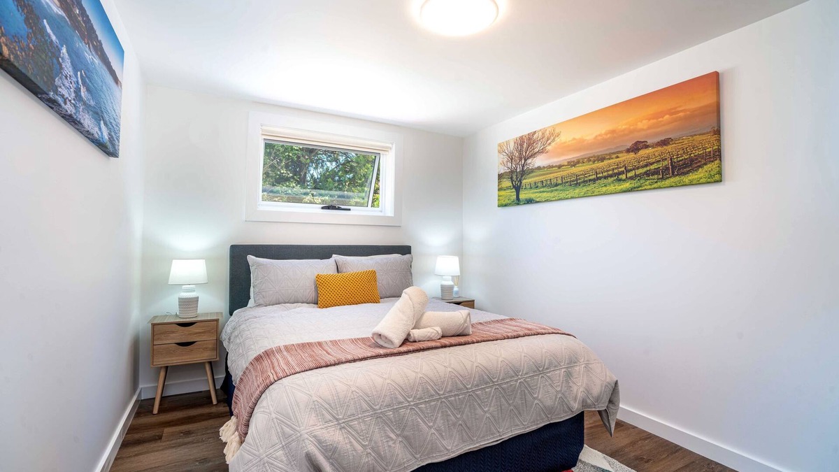 Orange Apartment | The Compact Cube - One-Bedroom Apartment on Summer