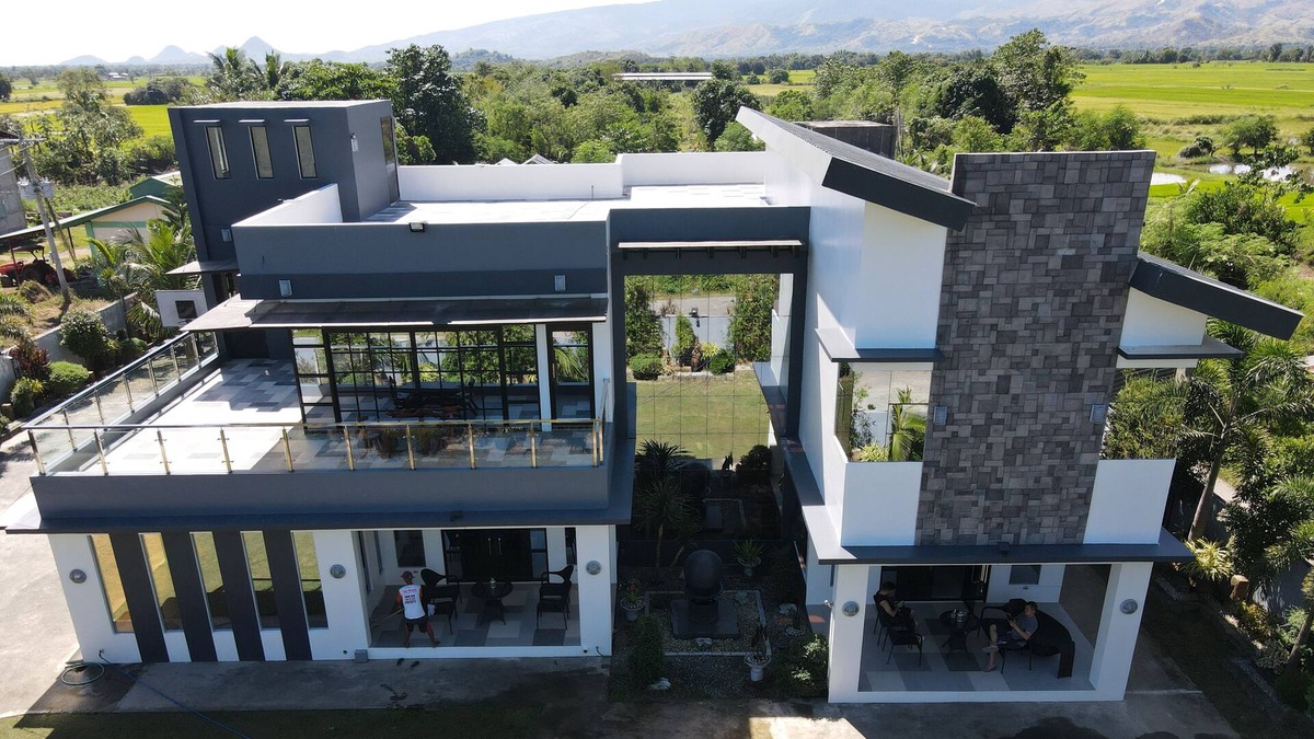 Aguilar Villa | The complete amenities House Villa with Pool…