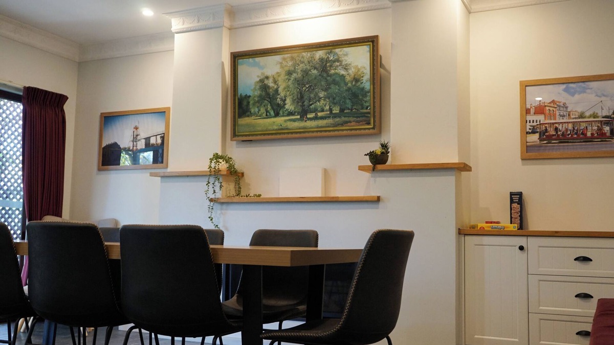 Bendigo House | The Conductor's Quarters