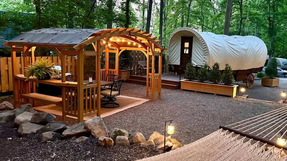 Denver House | The Conestoga Covered Wagon Getaway