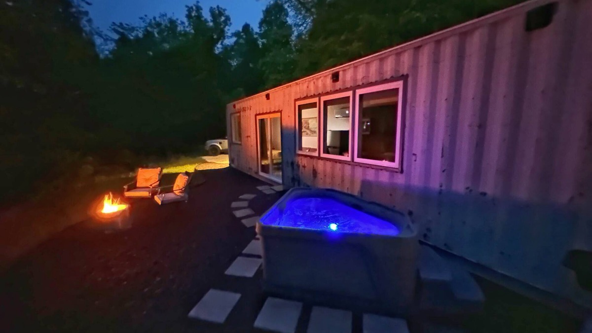 Stanton Cabin | The Container Den - Shipping Container Cabin with Hot Tub - WiFi - Great View!