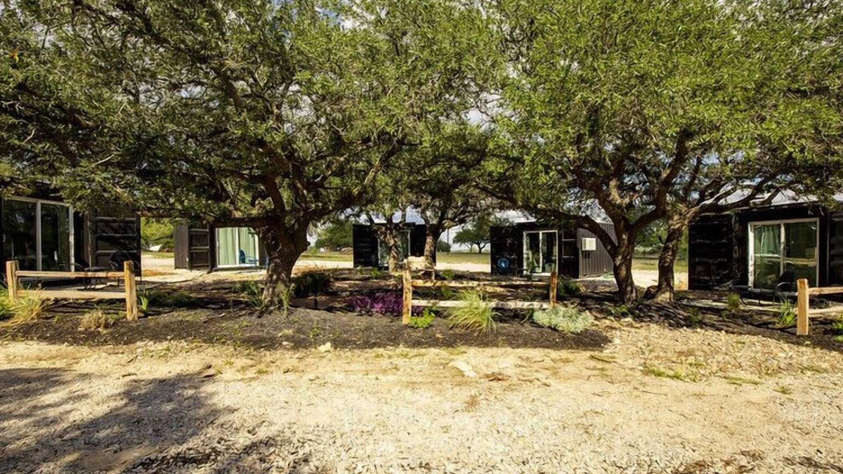 Johnson City House | The Container Retreat @ 290 Wine Trail #2