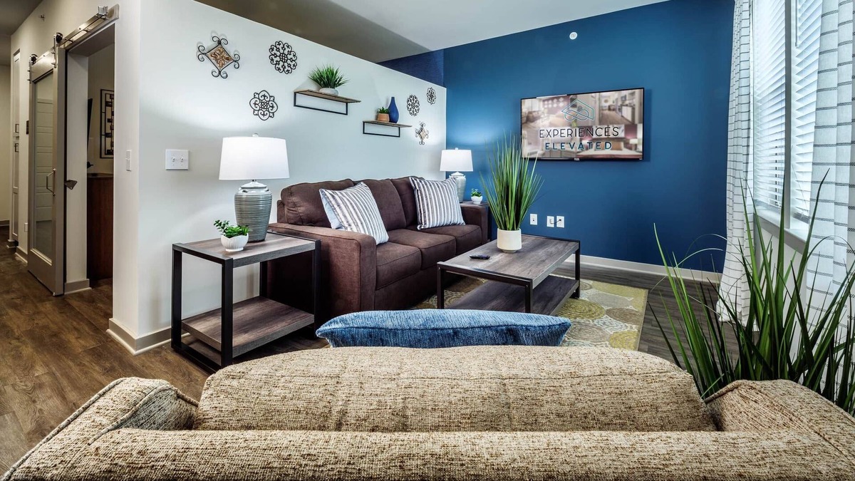 Linthicum Heights Apartment | The Cool, Pool - BWI - Work Here - Fully Stocked - Fast Internet