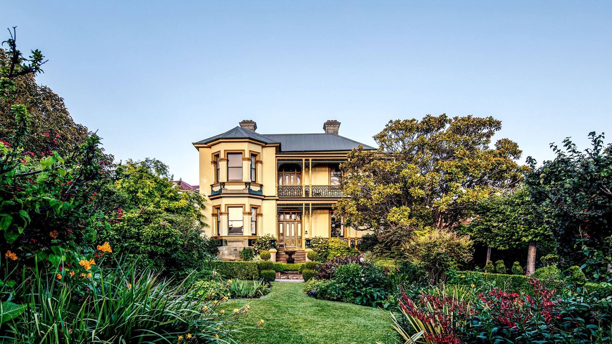 Glebe Cottage | The Corinda Collection