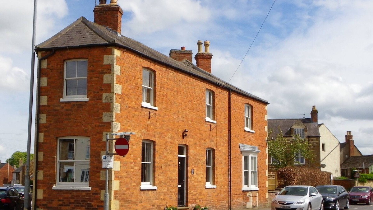 Uppingham House | The Corner House Is Ideal To Explore In And Around Uppingham Rutland