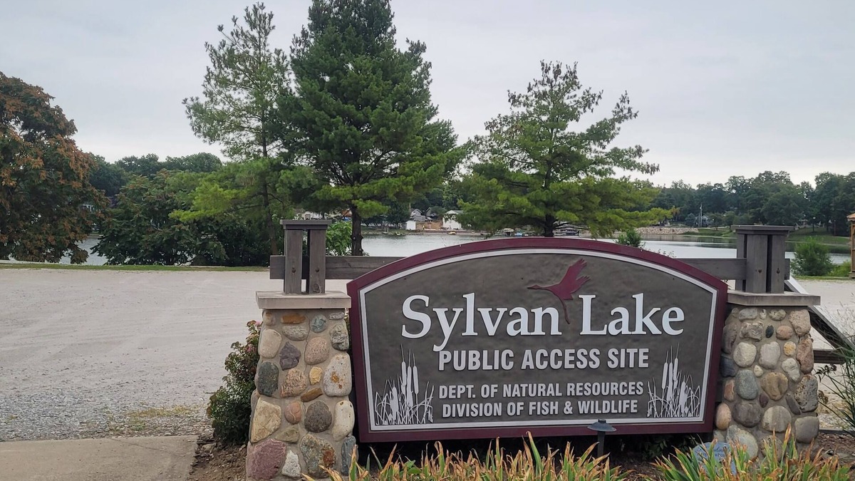 Rome City House | The cottage at Lake Sylvan