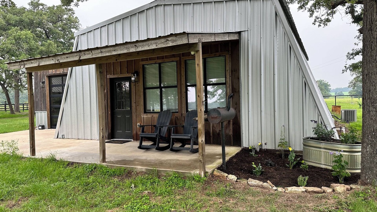 Lee County Cottage | The Cottage at She Boss Farmstead