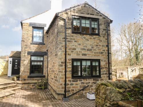 Hoylandswaine House | The Cottage