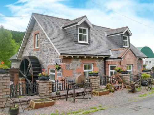 Newbridge House | The Cottage