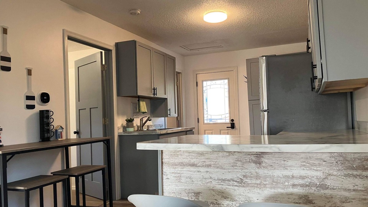 Oak Grove Cottage | The cottage of Lake George access across the street to Lake
