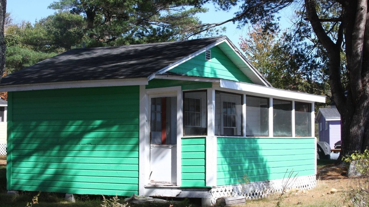 Northwood House | The Cottages at Harvey Lake