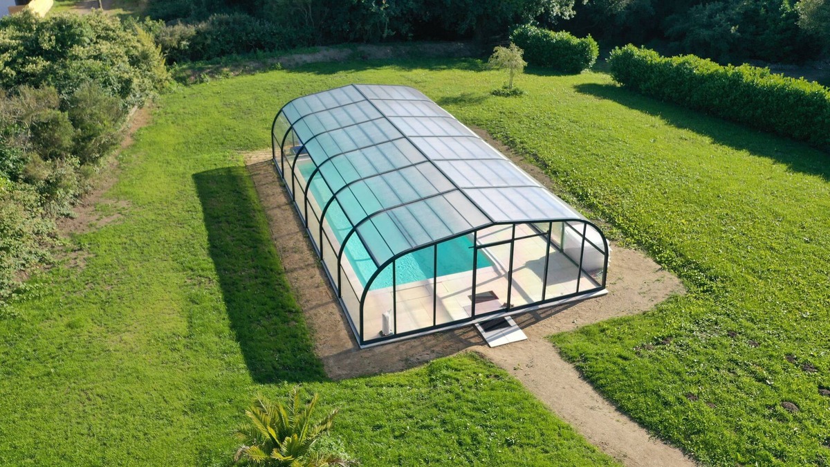 Guerlesquin House | The countryside 20 minutes from the beaches, cottage with swimming pool
