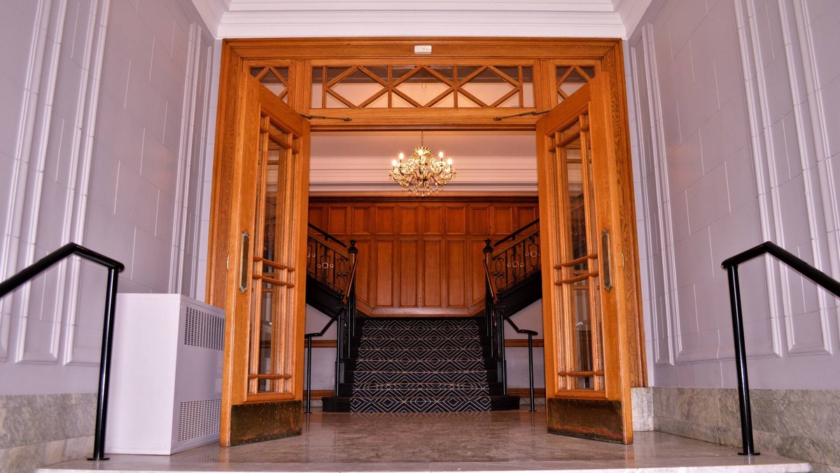 Thunder Bay Hotel | The Courthouse Hotel, an Ascend Collection Hotel