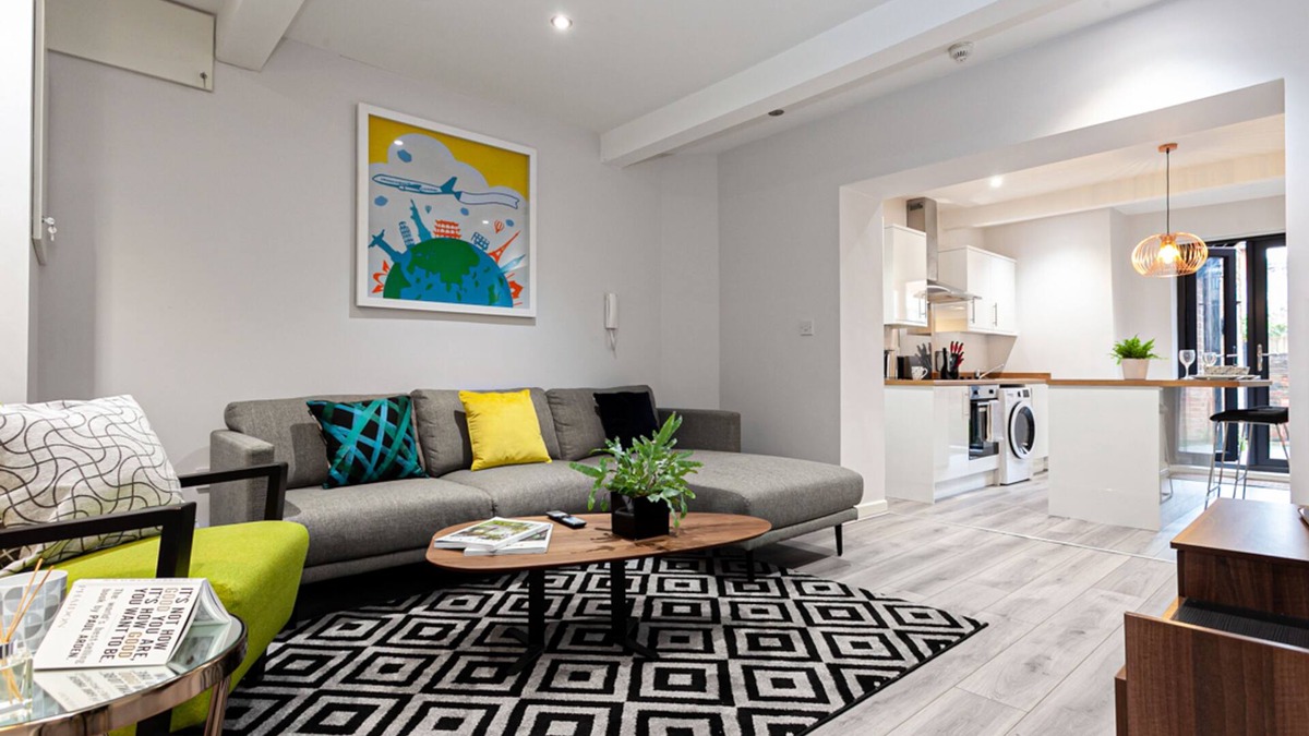 Preston Apartment | The Courtyard- City Haven Preston