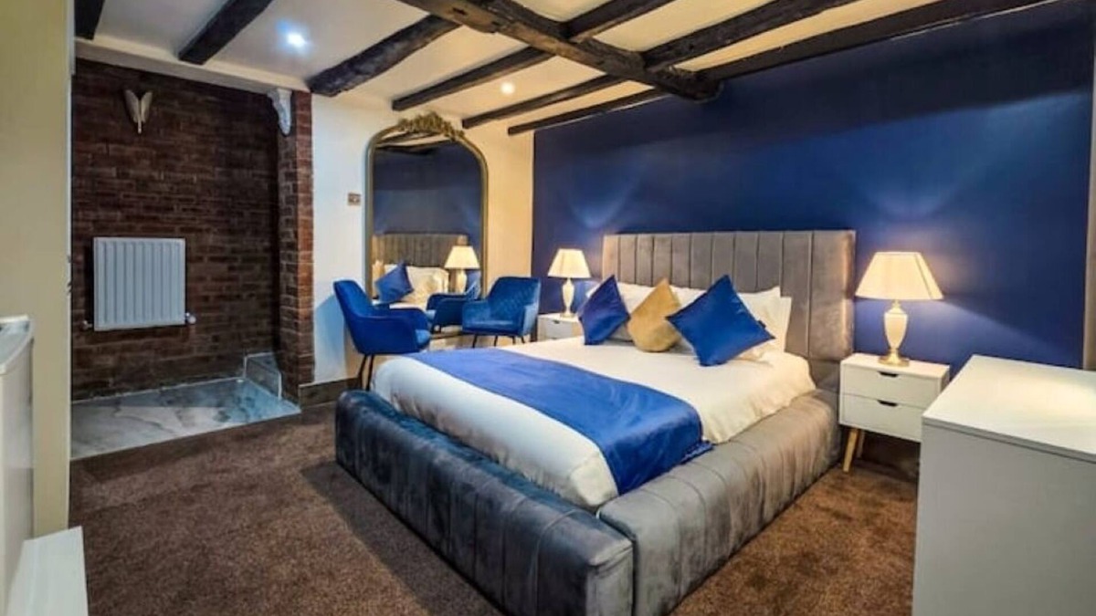 Stotfold Bed & Breakfast | The Courtyard lodge Room 6