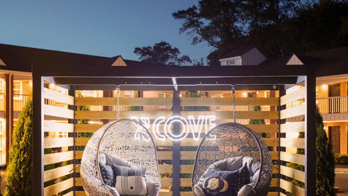 Salem Hotel | The Cove At Salem