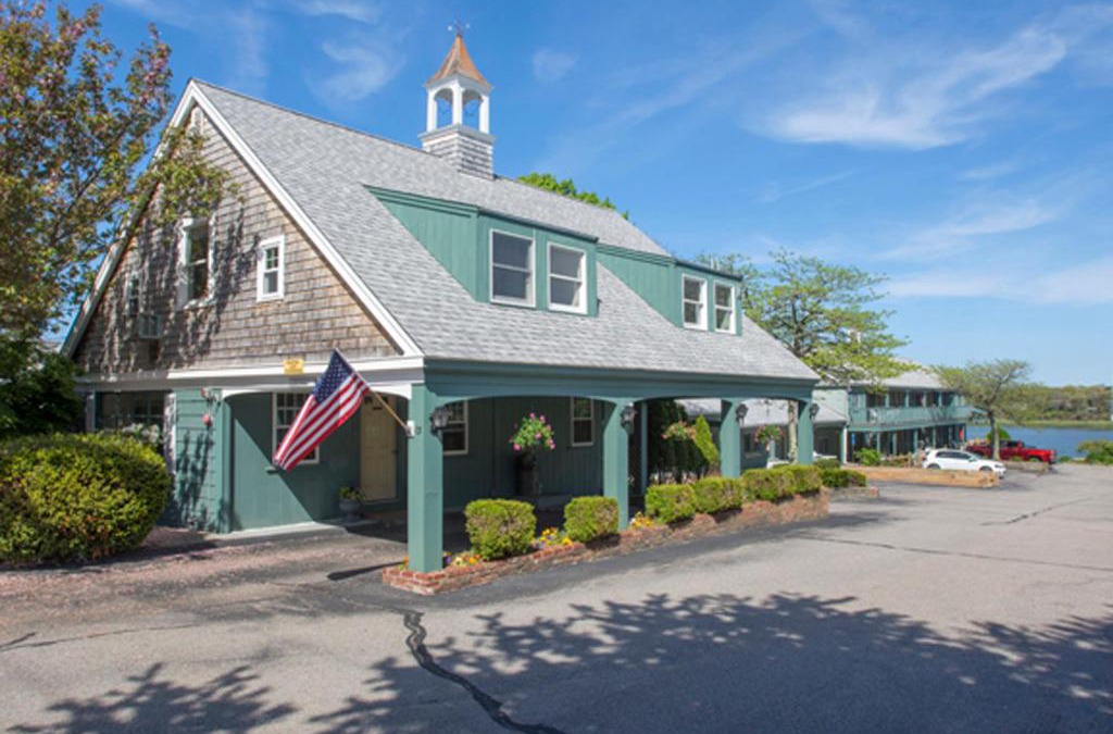 Orleans Hotel | The Cove Motel