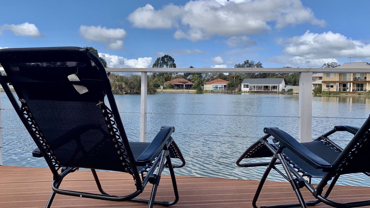 South Yunderup House | The Cove on the Water