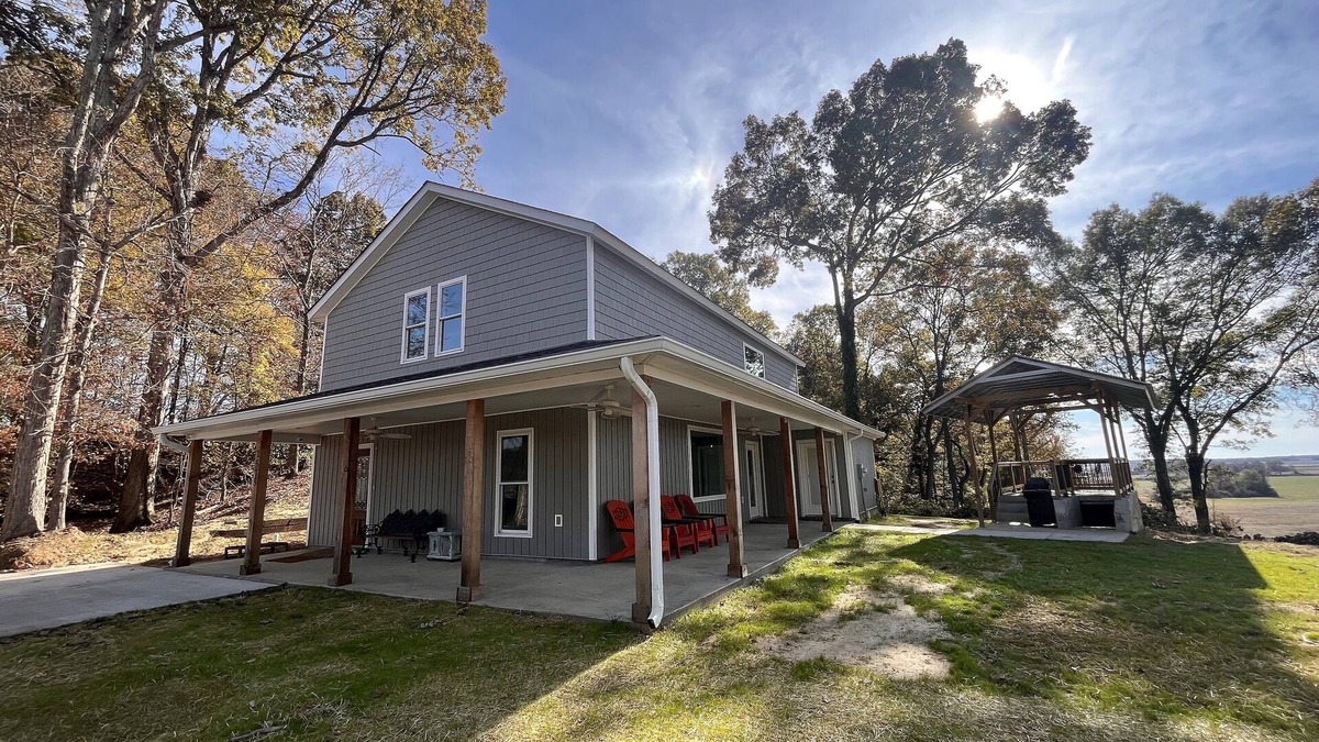 Robinsonville - Tunica House | THE COVE! Two houses in a cul-de-sac!