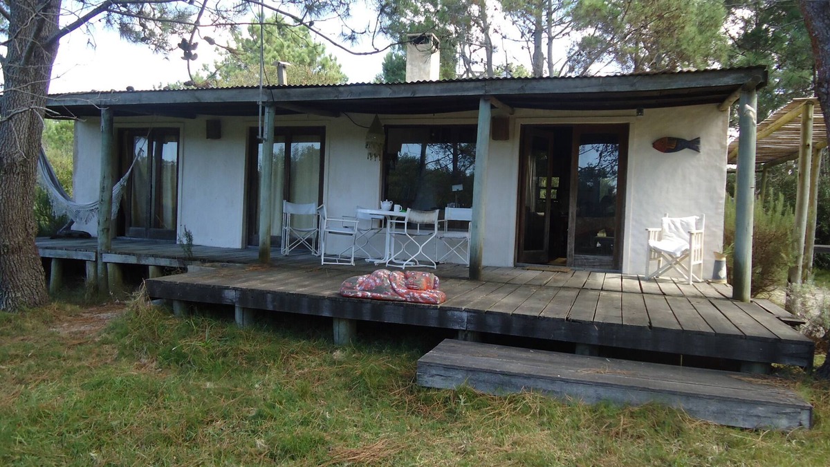 Rocha House | THE COW ON THE BEACH 500 MTS FROM THE SEA IN CHACRA MARINA PRIVADA EL TRIANGULO