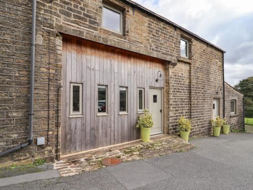 Holmfirth House | The Cow Shed