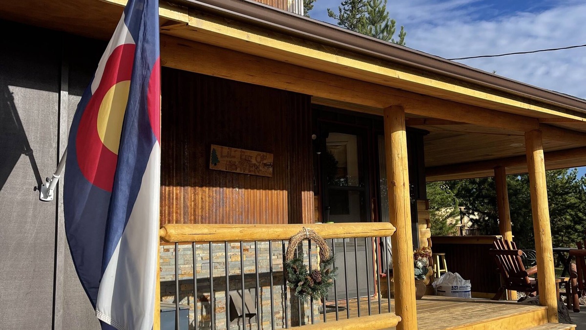 Grand Lake Cabin | The Coziest Colorado River Cabin in Grand Lake, with incredible Rocky Mtn views!