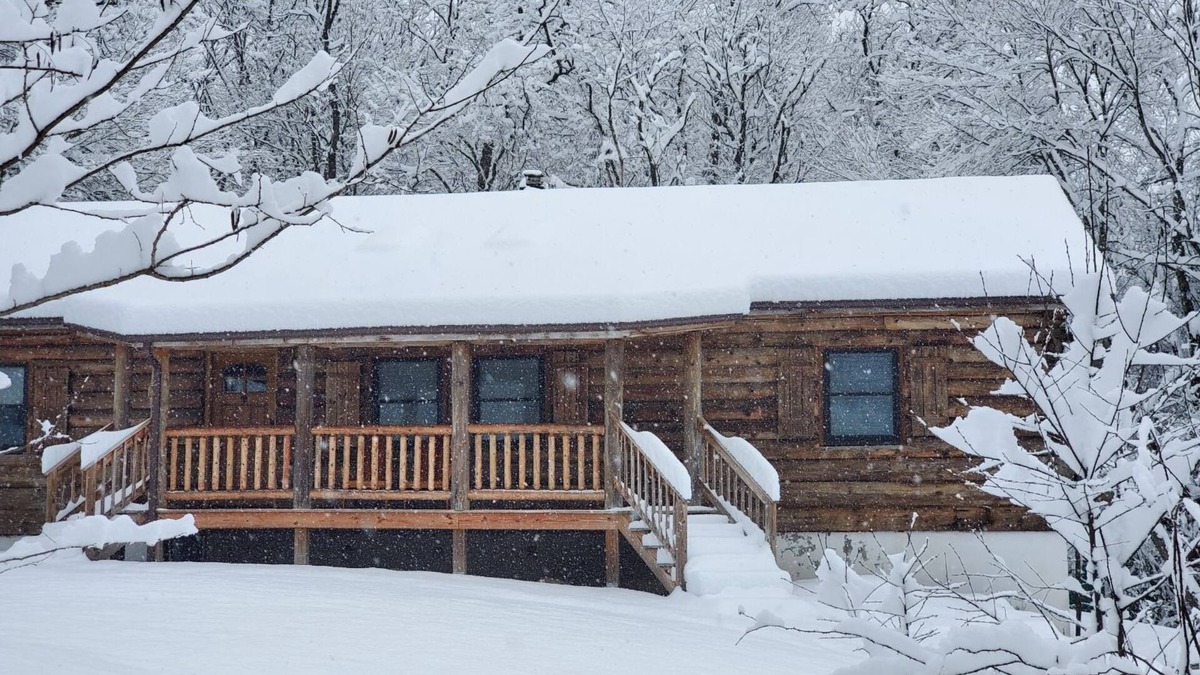 East Stroudsburg Cabin | The Cozy Cabin Pocono Mountains