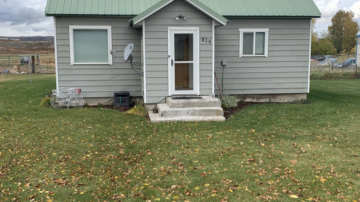 Rockland House | The Cozy Cottage