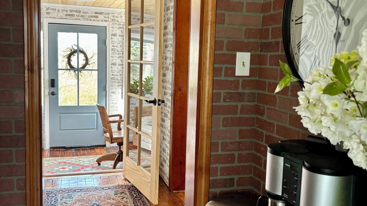 Plainville House | The Cozy Creamery
