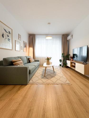Sector 3 Apartment | The Cozy Flat - modern, new, 2 rooms apartment, parking