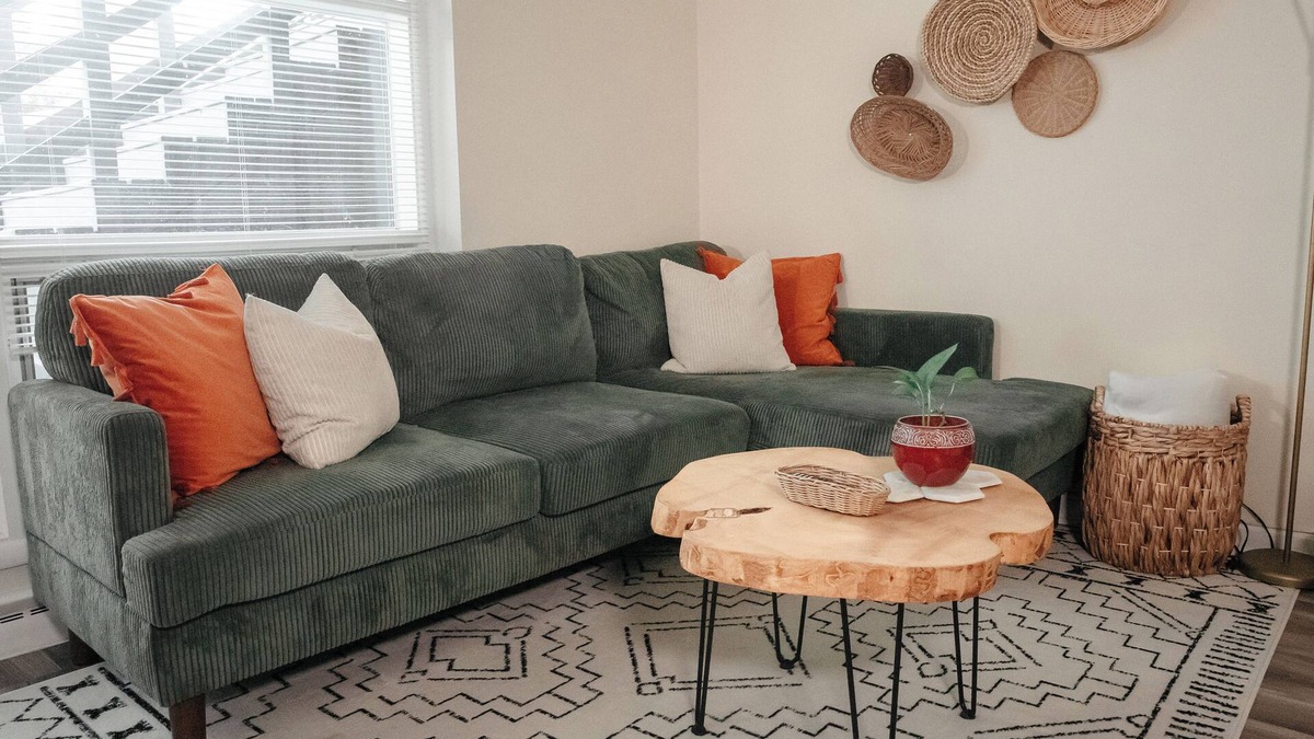Harrisonburg House | The Cozy Suite - Walking Distance to Downtown Harrisonburg and JMU