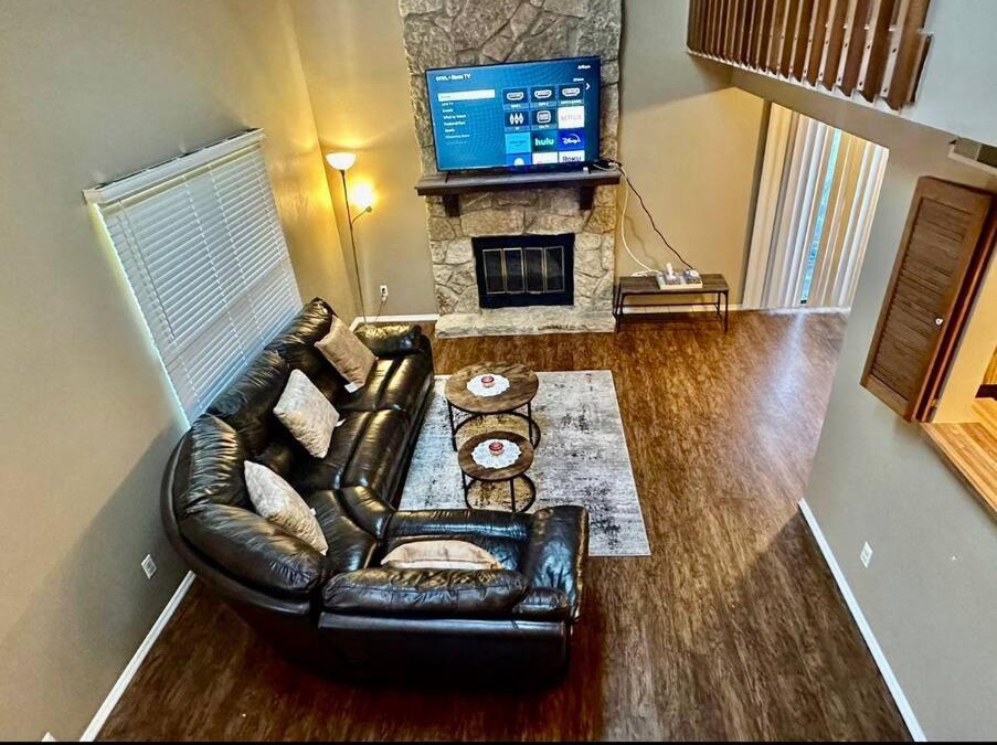 Fairborn Apartment | The Cozy Townhouse WPAFB & WSU