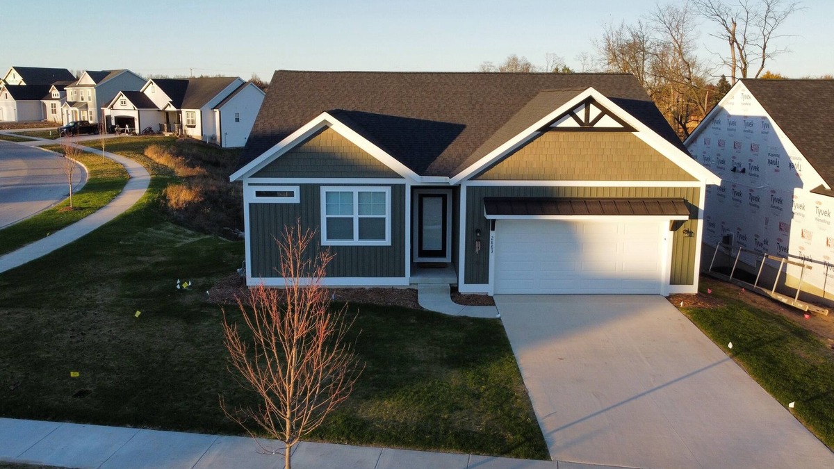 Kentwood House | The Crash Pad 1