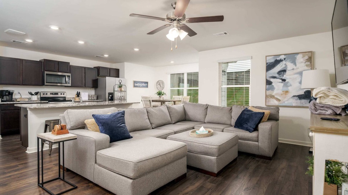 Tuscaloosa House | The Crossing Cottage- 4 BR 2.5BA- Ping Pong Table